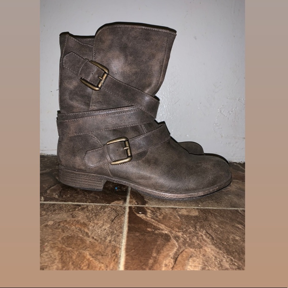 Comfy boots